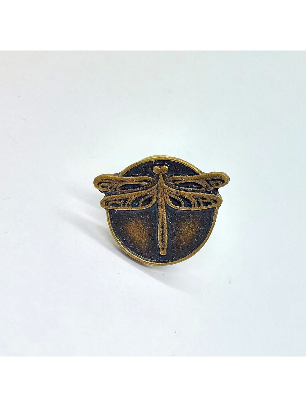 Vintage Dragonfly Brass Tone Pin Round Base Insect Nature Garden Bug Lapel